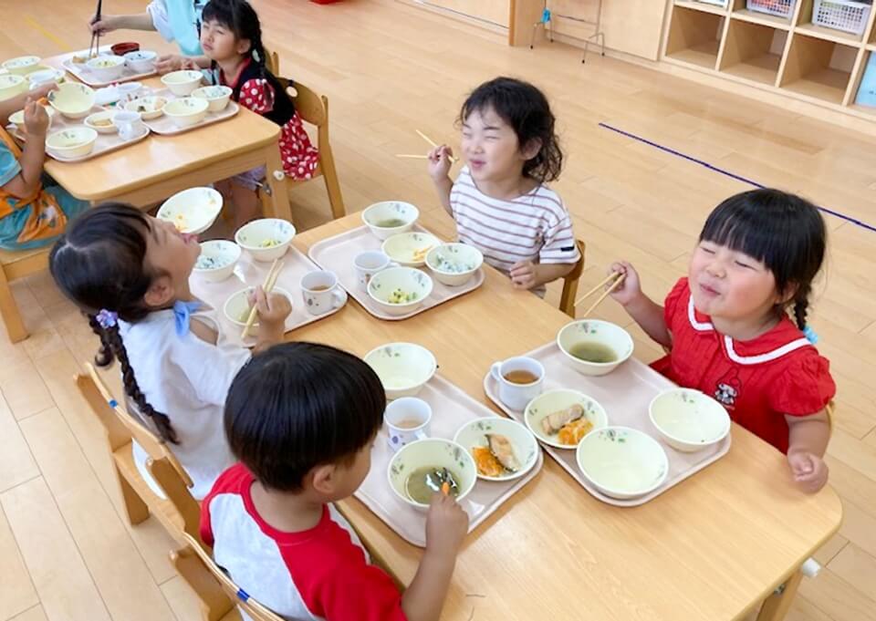 給食（園内調理）